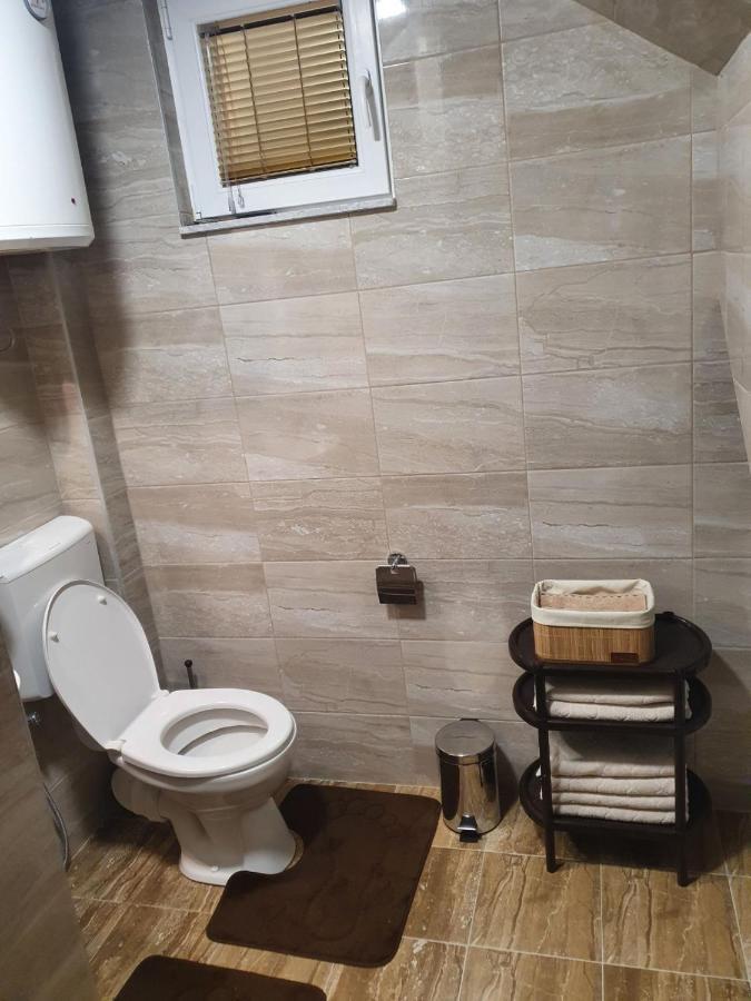 House Apartment Azra Szarajevó Kültér fotó